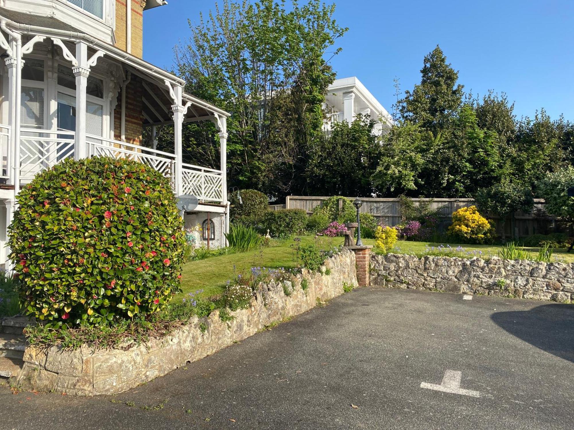 The Belmont Hotel Shanklin Exterior photo
